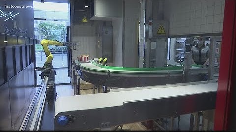 Buzz: KFC opens first robot only fast food restaurant