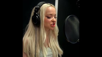 Thumbnail of Night Falls Descendants 3 Behind the Scenes