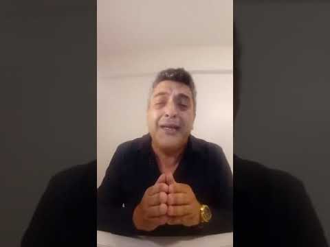 ROBERTO LEIVA - "Me quedé mirándola"