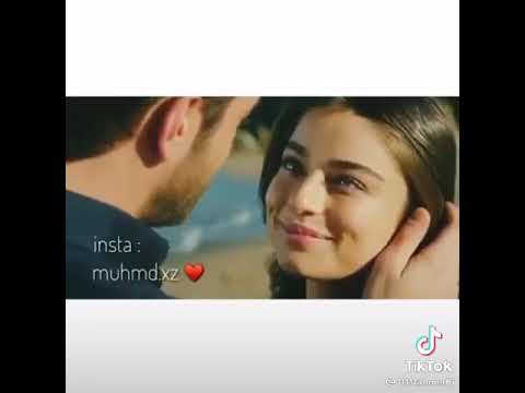 ونا حاسه بيك والله جدا حاسه بيك