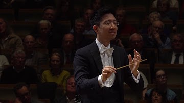 Stravinsky: The Firebird suite (1919) - excerpts