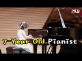 [Big Surprise!] 7-Year-Old Prodigy Plays Piano Better than Lang Lang/Yuja Wang