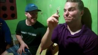 Bule jogja belajar bahasa jawa ngomong bajingan asyoo