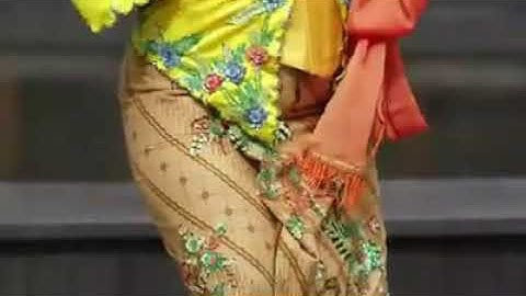 Seni Sunday Tari Jaipong "Oray Welang"