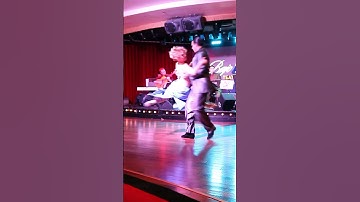 CANARO EN PARIS by Analia Carreño y Luis Ramírez #tangodance #argentinetangodance