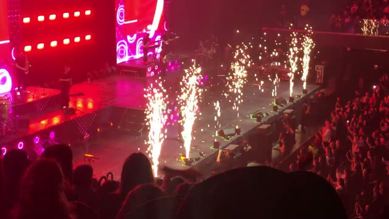 Valentino merlo Movistar arena 13-10-2025 3