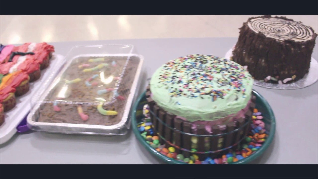 signage mockup 2019 Cake Auction Highlights