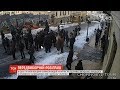 В Одесі та Києві пранкери розіграли сотні людей, зібравши на мітинг за політика, якого не існує