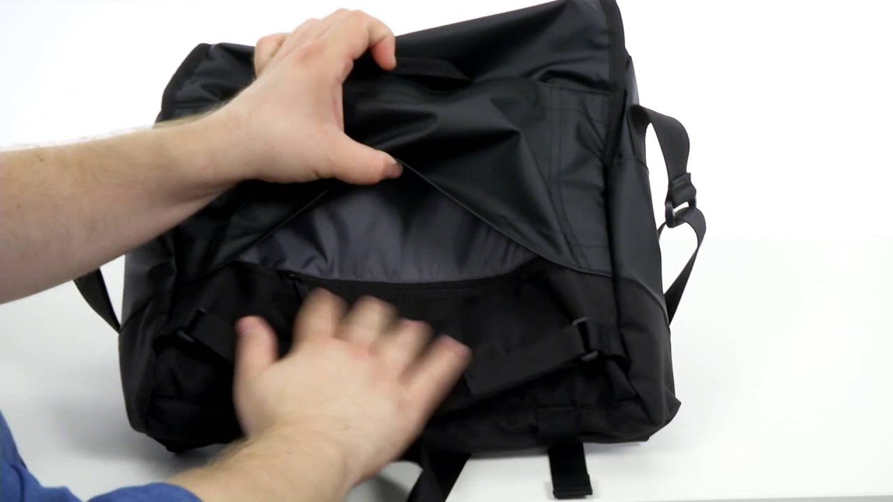 The North Face Base Camp Messenger Small SKU:8096931 - YouTube