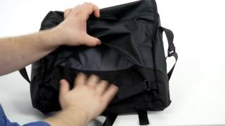 North Face Base Camp Messenger Small - YouTube