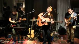 Sandhy Sondoro - Waiting in Vain @ Mostly Jazz 04/05/12 [HD] chords