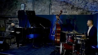 Antonio Faraò Trio  -  1  Set