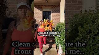Let’s put our fall decorations out for a week before it’s time to change them🥴