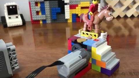 Motorized Lego Horse MOC by Erics Legos