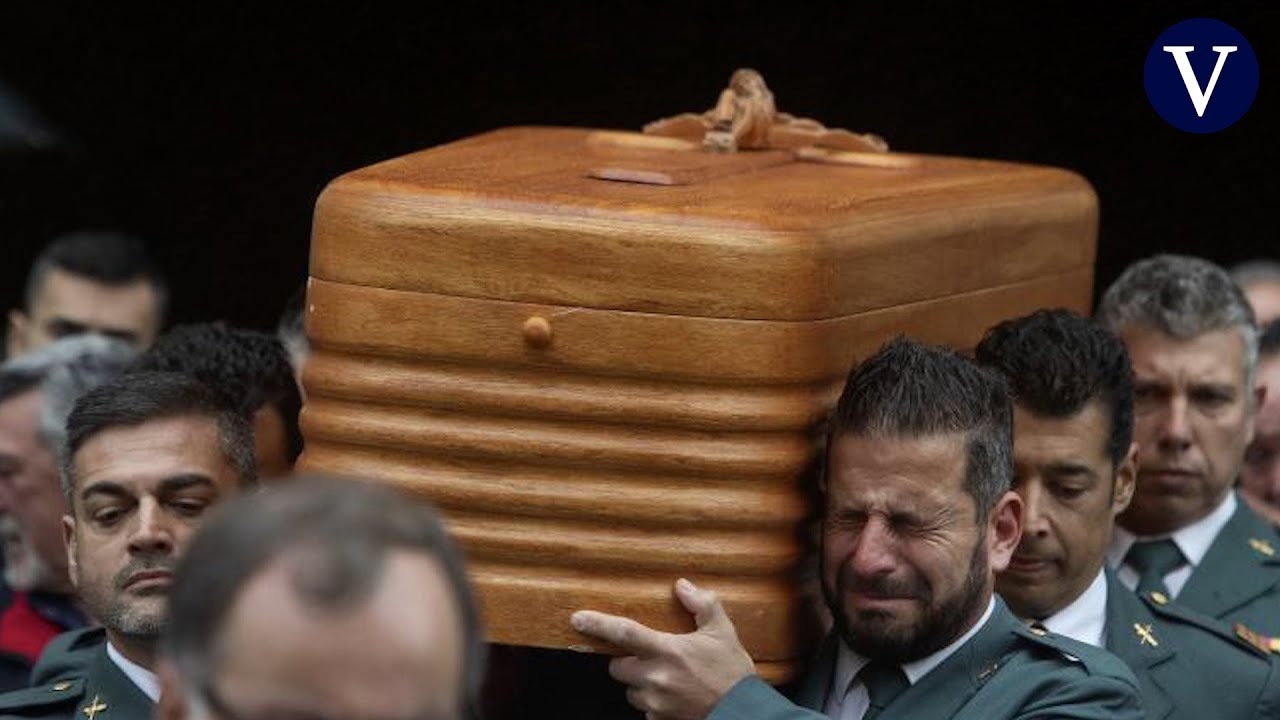 Cádiz y Pamplona despiden a los dos guardias civiles asesinados