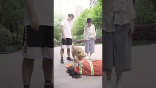 烈日高溫，別亂扔垃圾，就是爲環衛工們送去的“清涼”！#這夏通風了 #萌寵 #金毛路虎