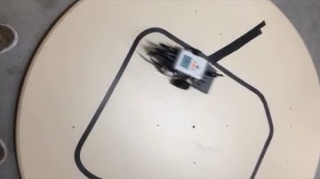 Robo de Sumo com Sensor Ultrasonico