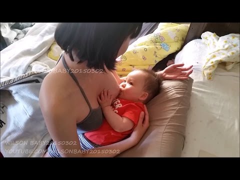 ASIAN MAMA BREASTFEEDING GROWING CHUBBY BABY WILLY DAY222 母乳