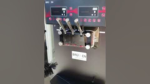 Brullen Soft Serve Machine i95 - Cleaning Step 4