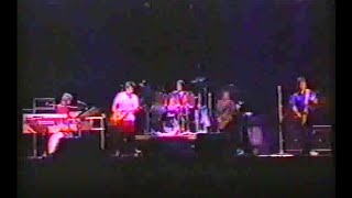 The KinKs - Word Of Mouth Tour: Live at Festhalle, Frankfurt, Germany 23 nov 1984