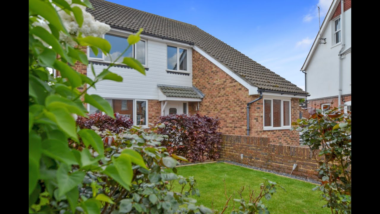 Sussex Road, New Romney YouTube