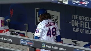 CHC NYM deGrom vents his frustrations in the dugout
