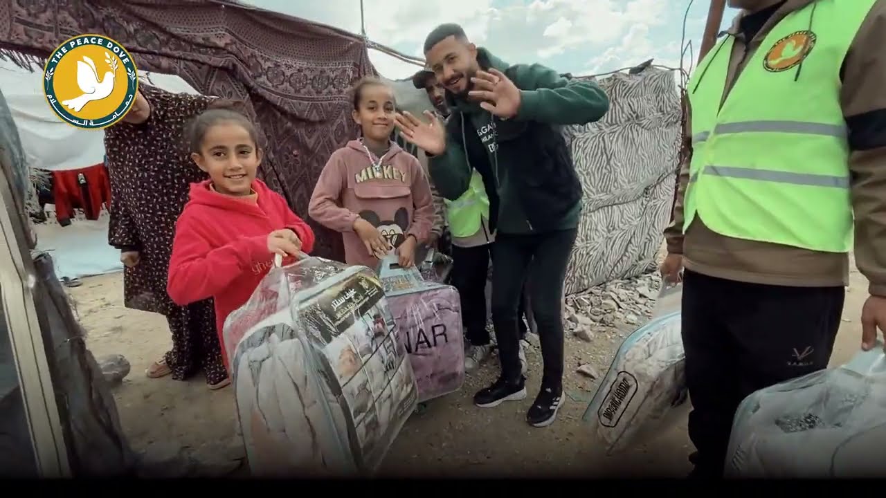 The Peace Dove distributed 1,000 blankets to displaced families living in tents and homes