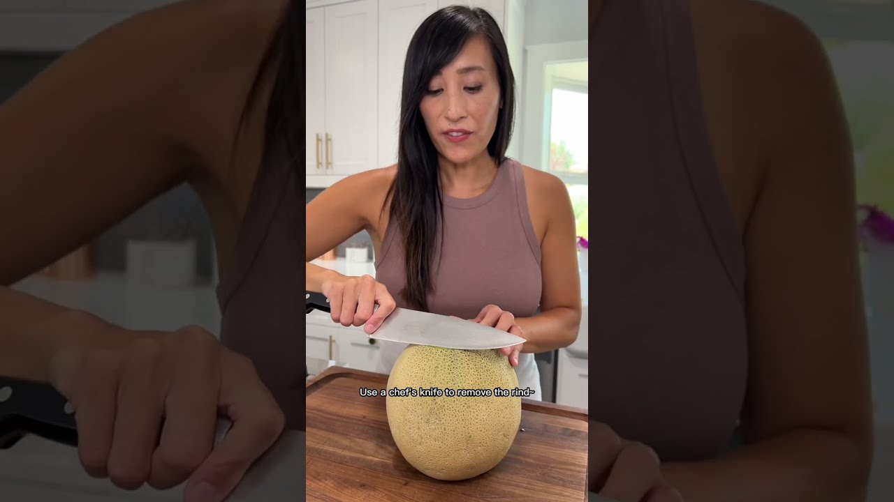 The Easiest Way To Peel A Cantaloupe 