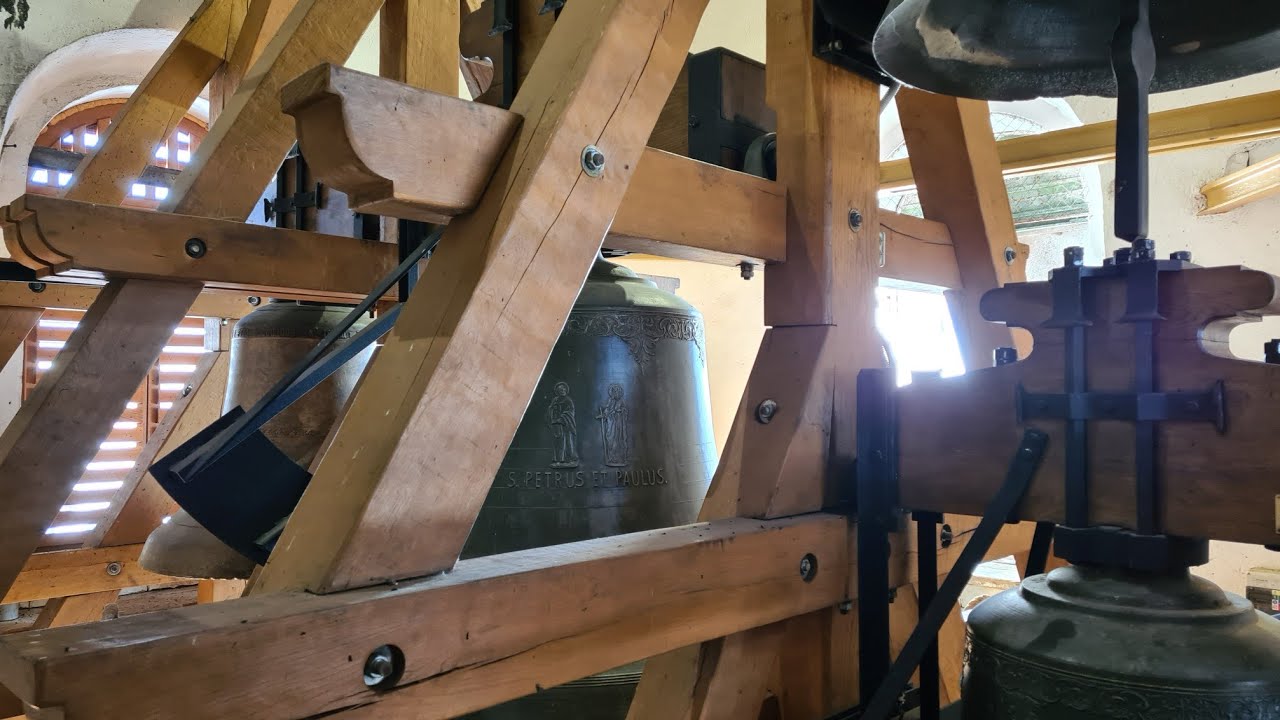 Bobrovec - poludňajšie zvonenie