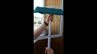 Швабра SMART и умная женщина моют окна