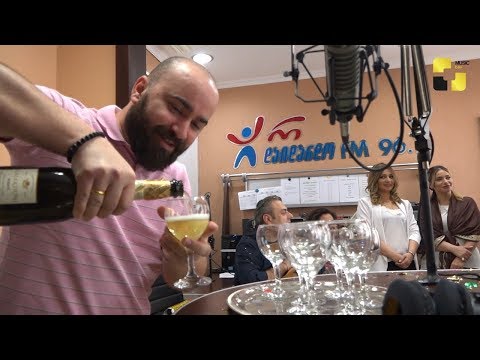 ლიდერი რადიო \"არ დაიდარდო\" 15 წლის გახდა