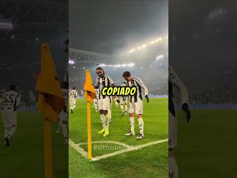 Jugadores copiando celebraciones