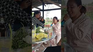 ມັກບ່າວລຸ່ນນ້ອງ