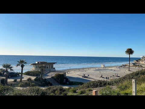 Encinitas, California walk from Moonlight to Downtown In February 2022