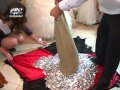 3000lei in banuti de 5, un sac cu bani la nunta din Moldova