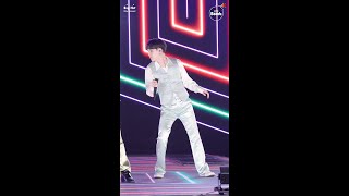 [BANGTAN BOMB] 'Dynamite' Stage CAM (SUGA focus) @ 2020 AMAs - BTS (방탄소년단)