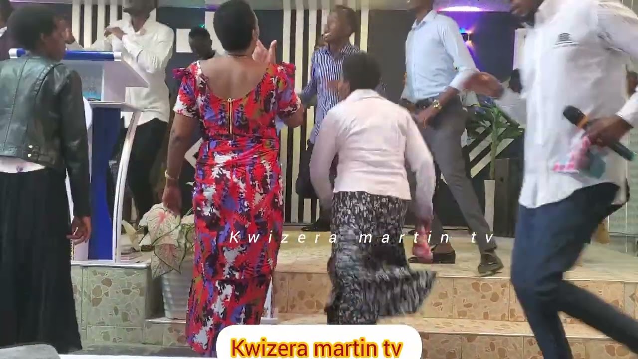 Umuriro watse muri light of hope church kitengela.komeza ubane natwe💪💯💯🤝🤝🤝