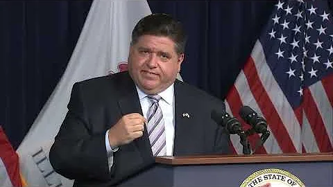 Gov. Pritzker snaps at Amy Jacobson during press c...