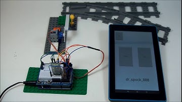 Servo Motor Controlled LEGO Track Switch