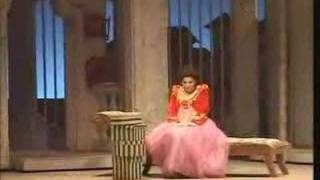 Rossina's aria - The Barber of Seville at The Dallas Oper screenshot 1