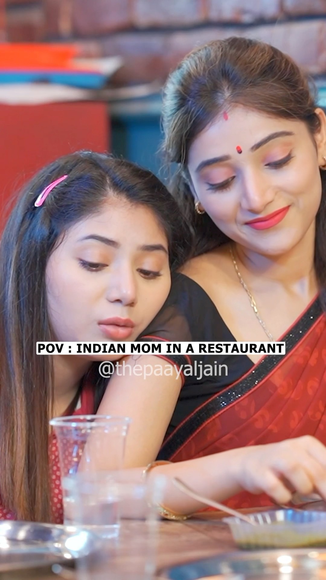 Indian Family In Restaurant | Maa Beti Vs Papa #shorts