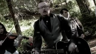 Flogging Molly - Punch Drunk Grinning Soul (Official Video) chords