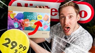 Wer verklagt hier wen? ("""MERCH""" Surprise Box)