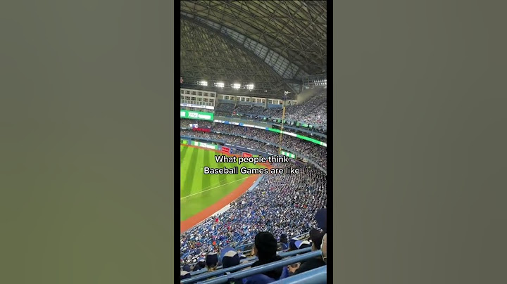 How Sports Games are like on TV vs IN PERSON