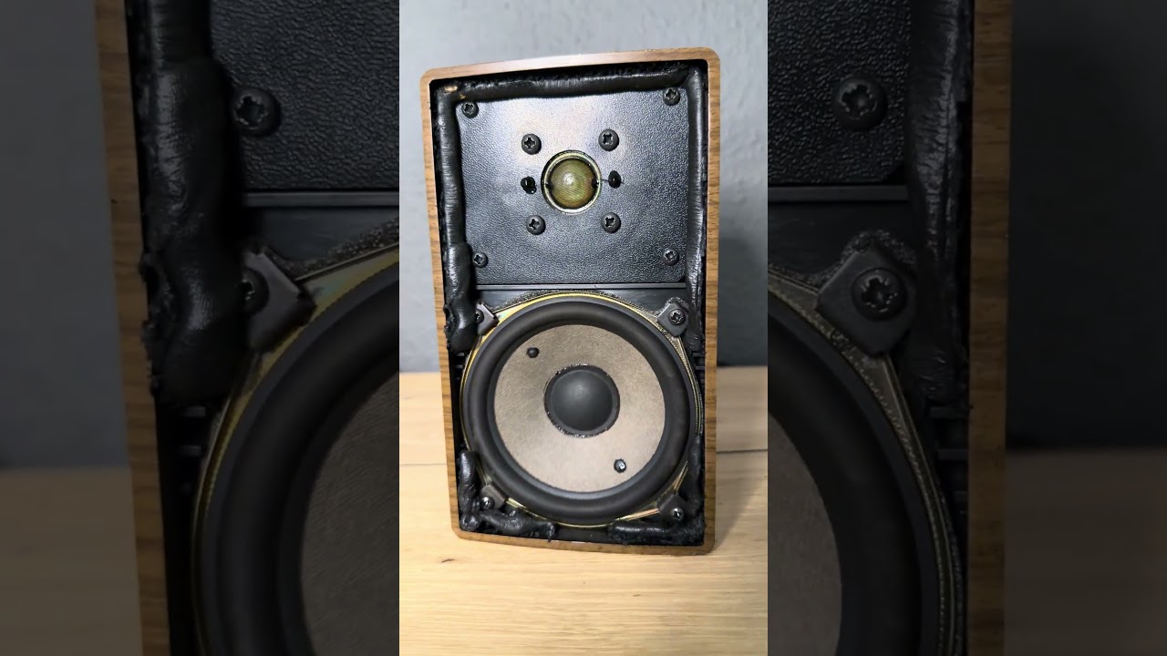 独製 GRUNDIG Micro-Box 320 Super HiFi　ブラウン 独製 GRUNDIG Micro-Box 320 Super HiFi ブラウン