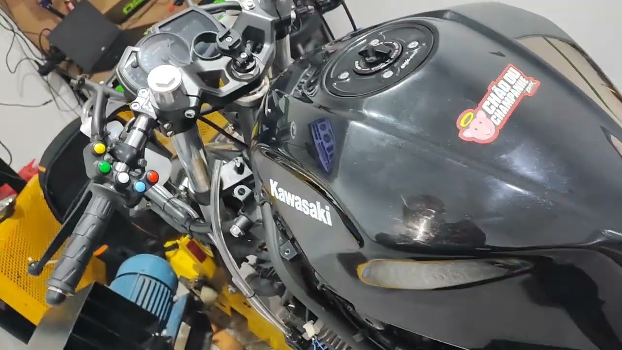 Ninja400 Quick Shifter direto na ECU original +Remap - YouTube