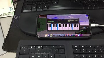 VOXEL HORIZON iOS/macOS build - midi play test on iPhone.