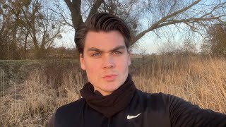 Why attractive men lose friends 