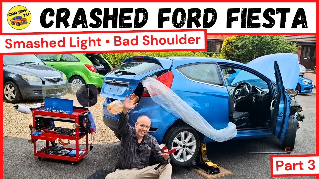 Ford Fiesta CRASHED! Smashed Fog Light, Missing Wing & Bad Shoulder | Mk7/Mk6