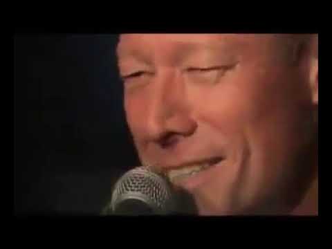 ბრიტანელი მომღერლის ტონი ომელის მიერ შესრულებული ქართული სიმღერა